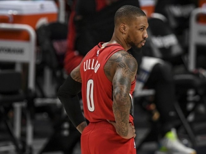  布莱顿迎战强敌虽败犹荣获赞誉