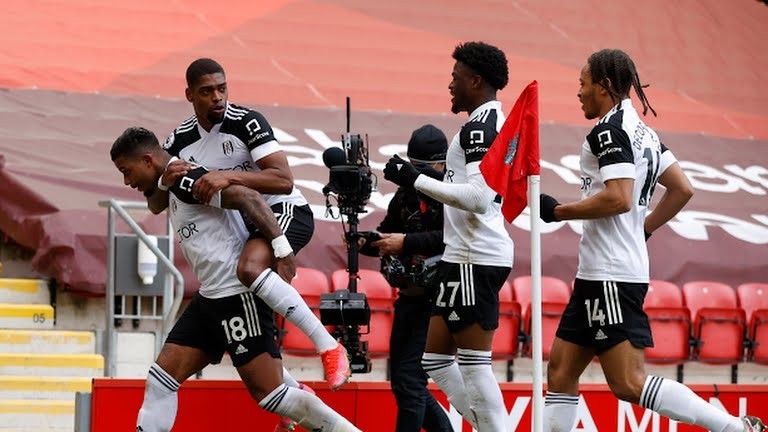  曼联防守漏洞频现，主场不敌纽卡斯尔遭遇连败